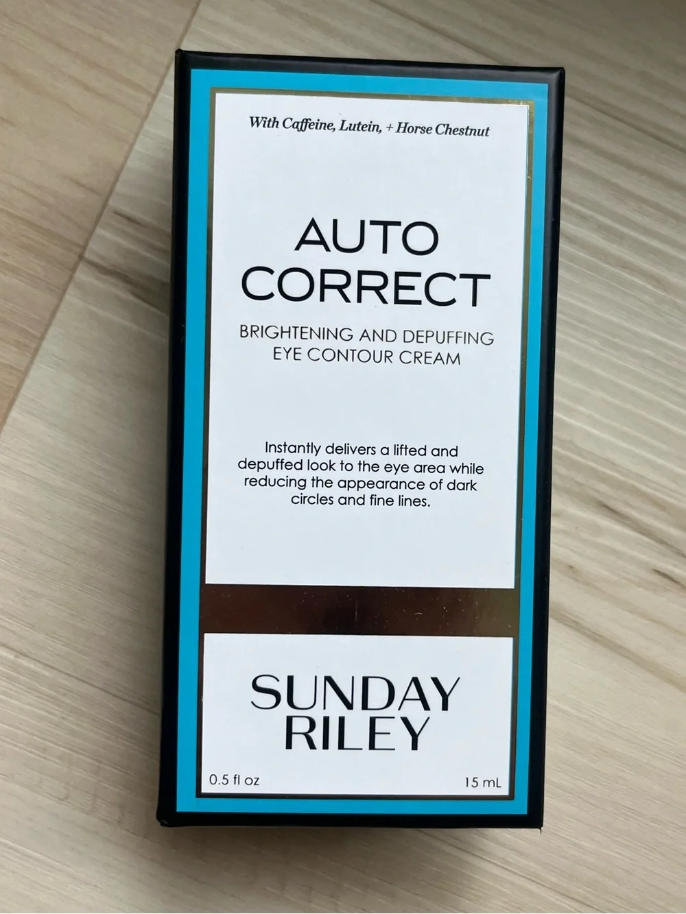 Sunday Riley autoCorrect brightening and depuffing eye contour cream